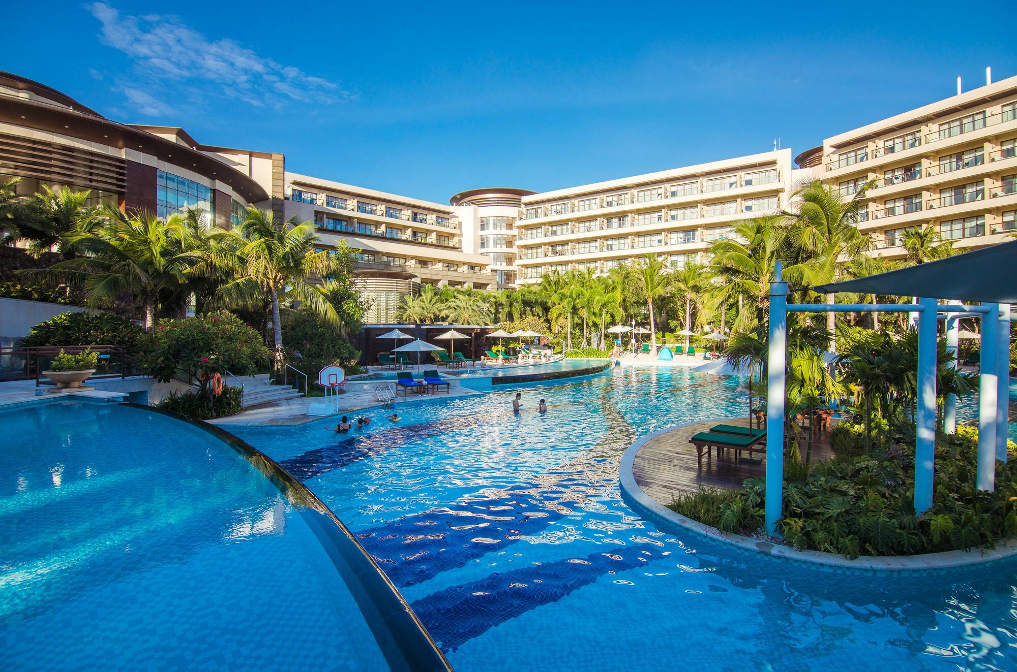 Thousand Cranes Sanya Yazhou Bay Int'L Exchange Centre,Curio By Hilton Exterior photo